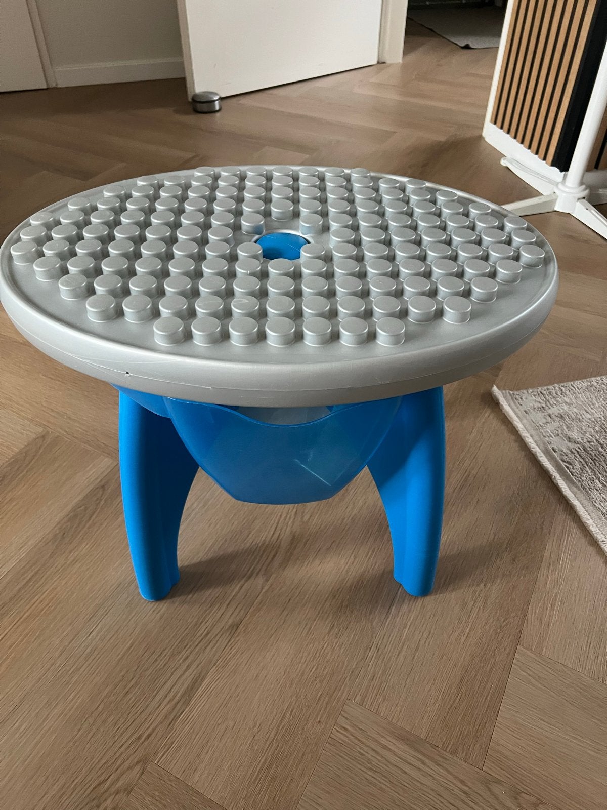 Blauwe en grijze bouwtafel voor kinderen, Ophalen, Gebruikt, Overige merken