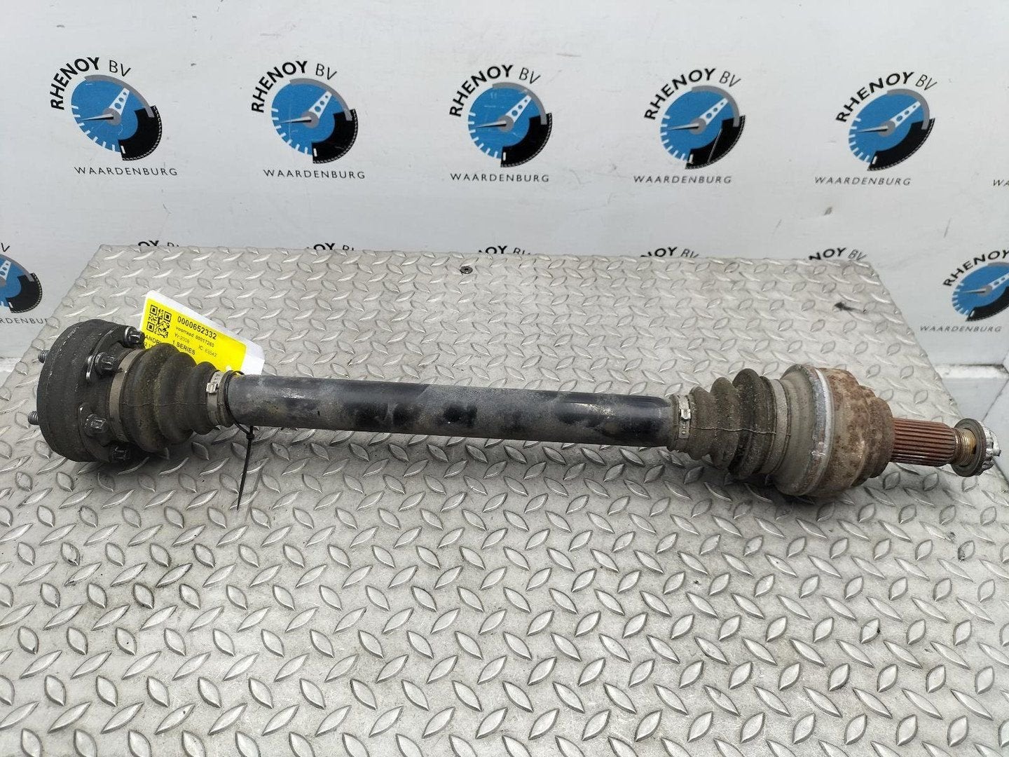 BMW 1 SERIES E82 135i  AANDRIJFAS R 33207527066 2008, Ophalen of Verzenden, Gebruikt, Stiba lid