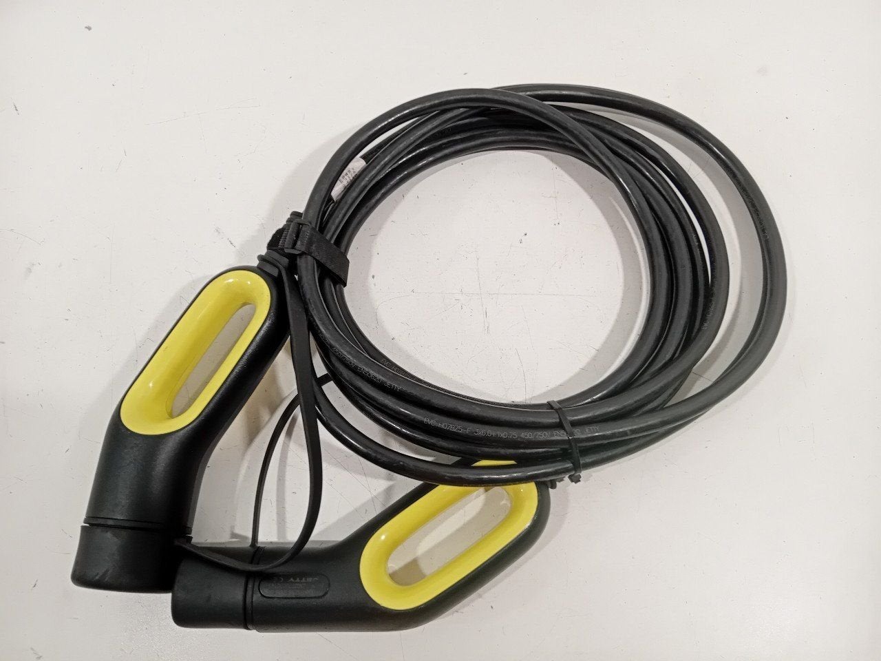 Kabel Lynk & Co 01, Onderdelen@venauto.nl, Van der Ven Autorecycling B.V., Gebruikt, Ettenseweg 76, 4706 PB Roosendaal, The Netherlands