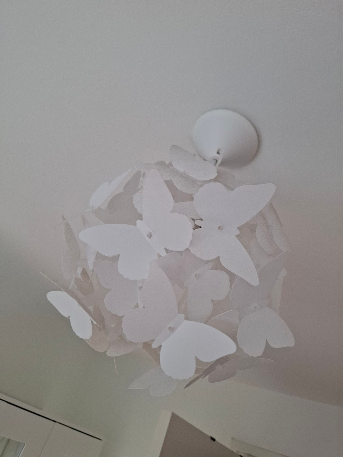 Witte vlinder plafondlamp voor kinderkamer, Ophalen, Kunststof, Zo goed als nieuw, E27 (groot)