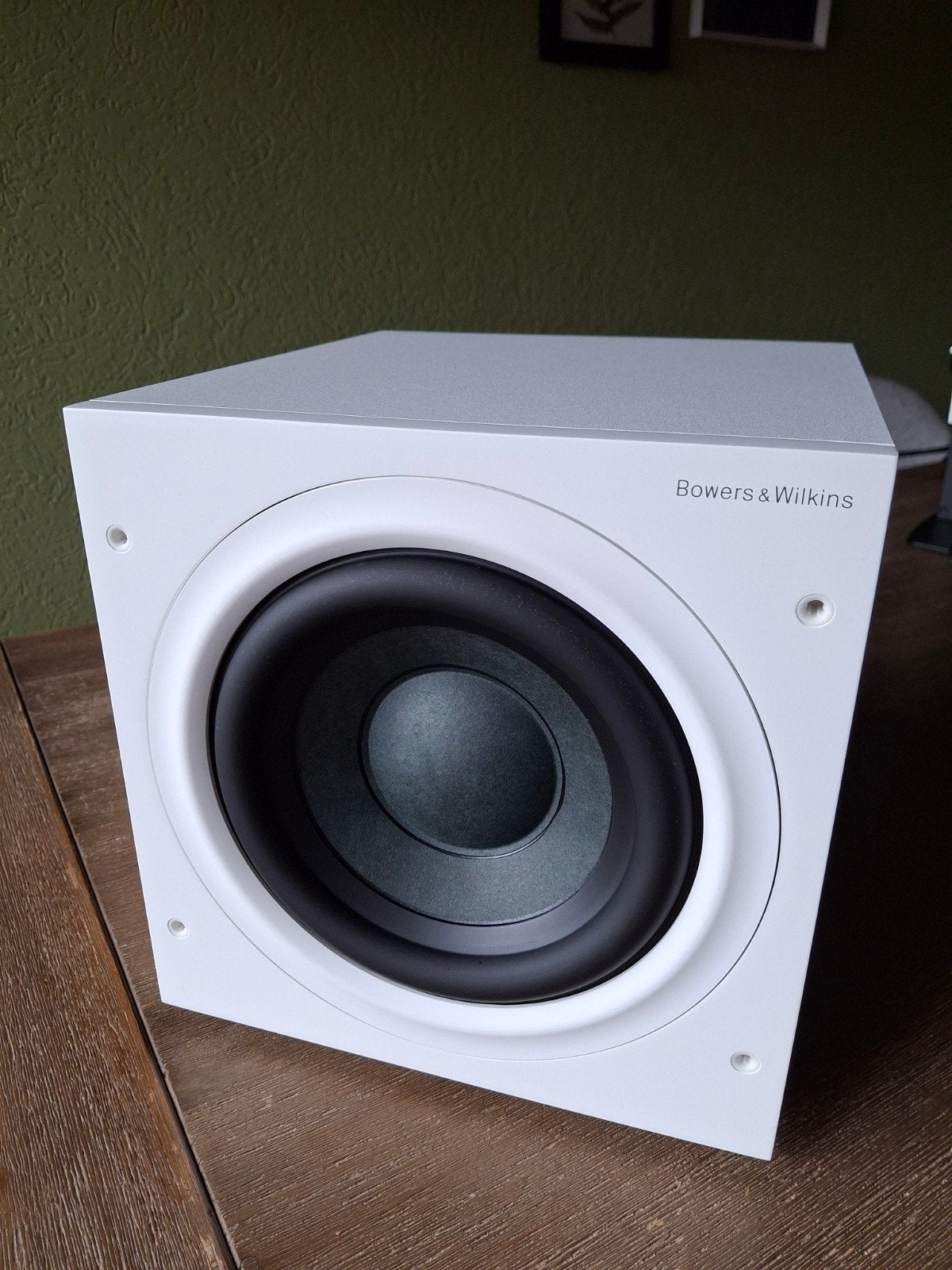 Bowers&Wilkins subwoofer ASW608