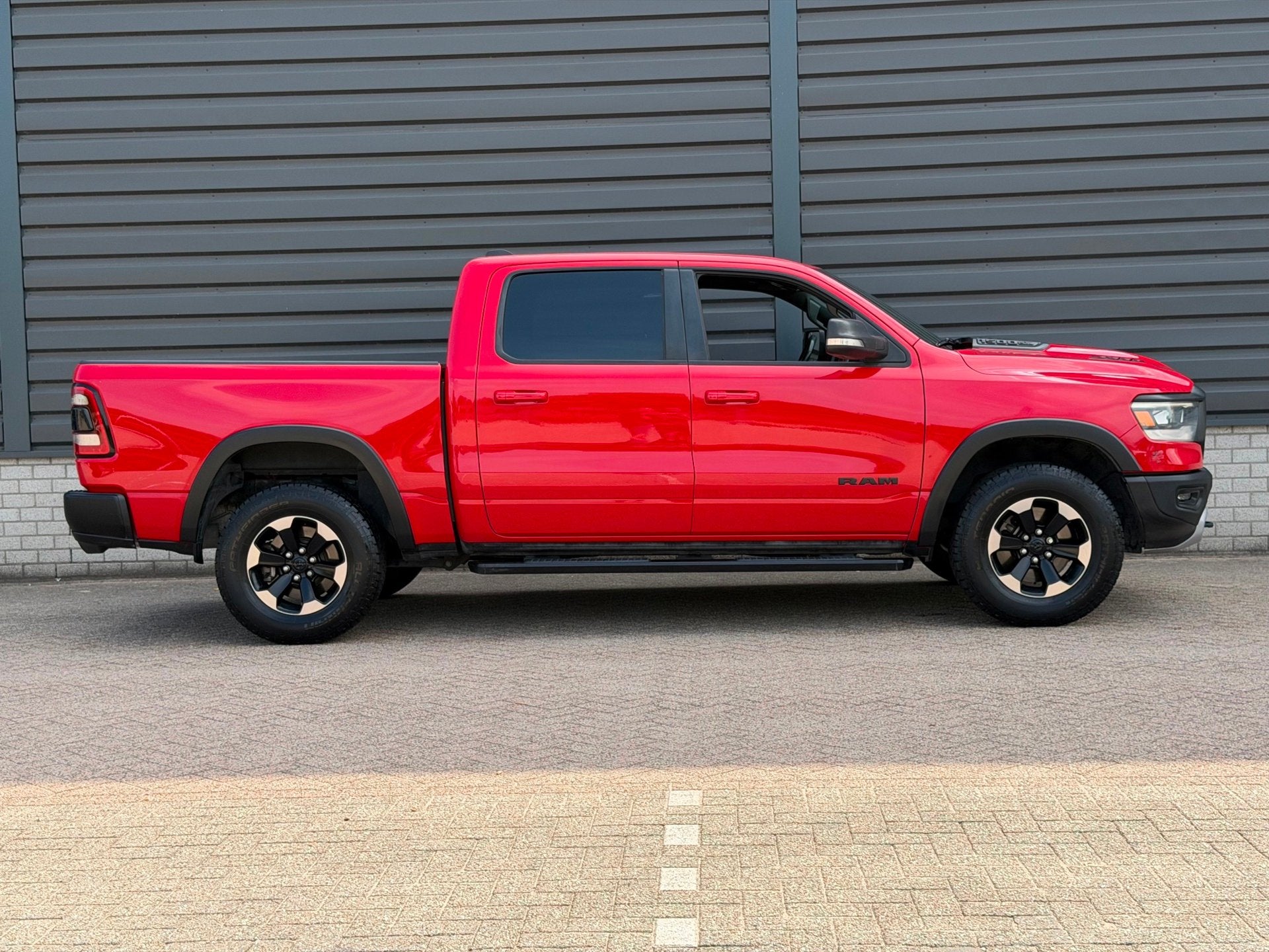 Dodge Ram 1500 5.7 V8 Crew Cab REBEL / MARGE! / 112.000KM, Automaat, Achterwielaandrijving, Gebruikt, 5654 cc