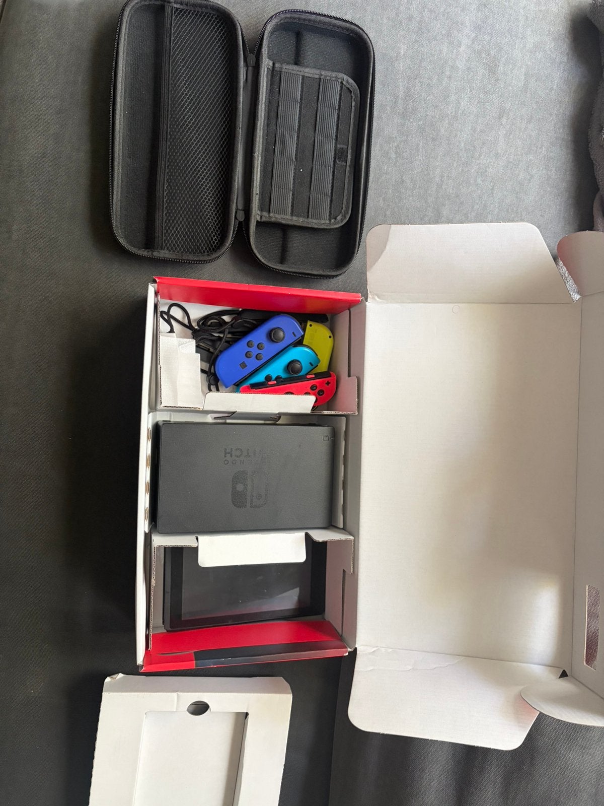 Nintendo switch, Ophalen, Zo goed als nieuw