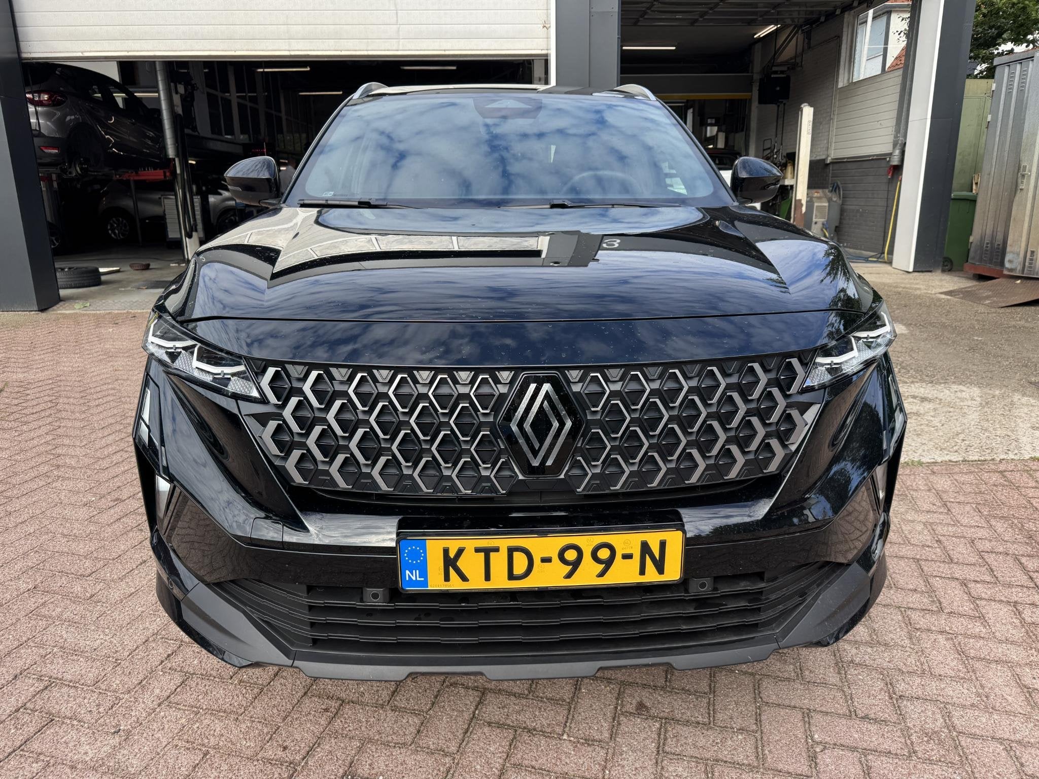 Renault Austral 1.3 mild 150 Techno+Comfort+Panodak! 1800 tr, Auto's, Stof, Euro 6, 4 cilinders, Bedrijf
