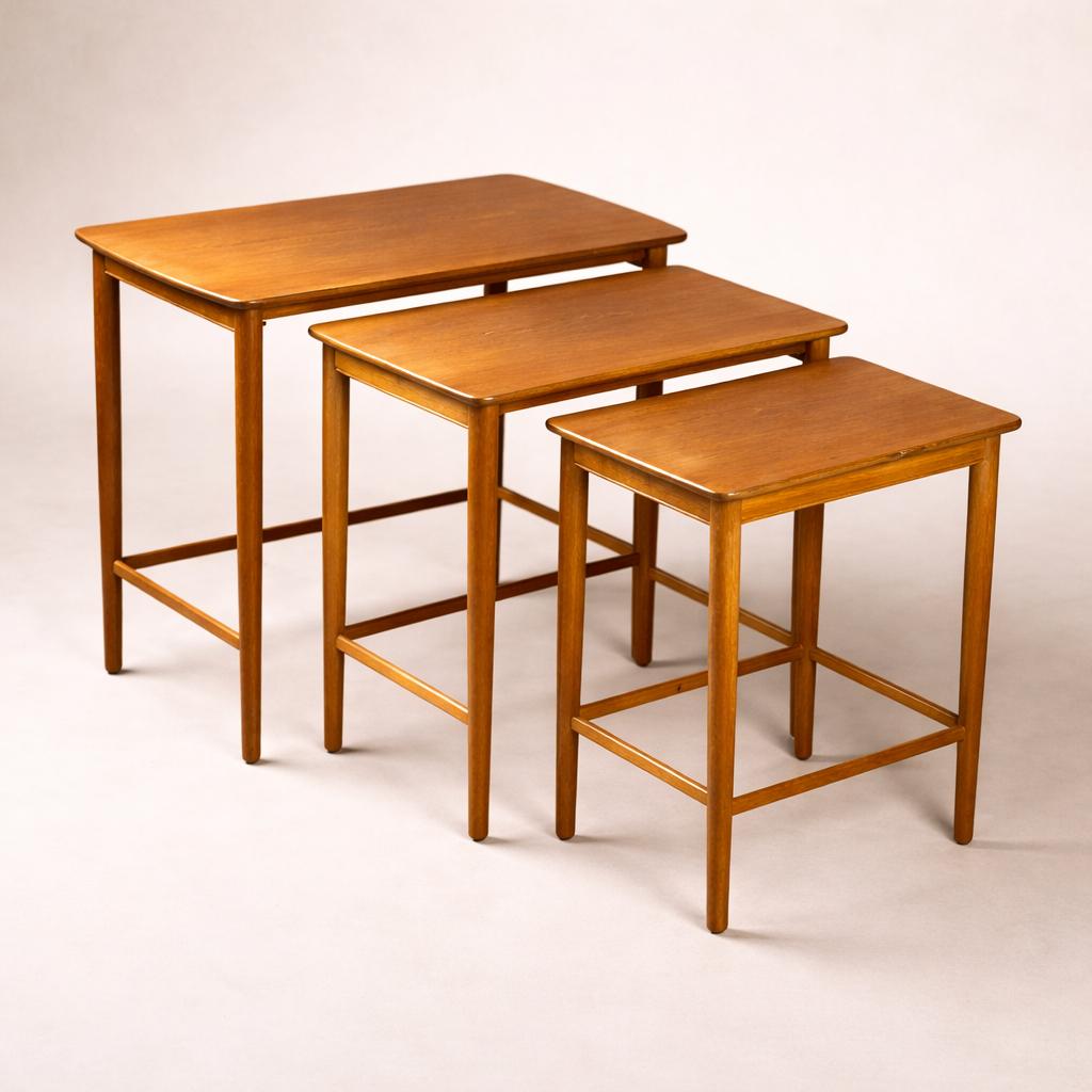 Prachtig set deense mid century bijzettafels - teak, Minder dan 55 cm, Gebruikt, Vintage, Rechthoekig