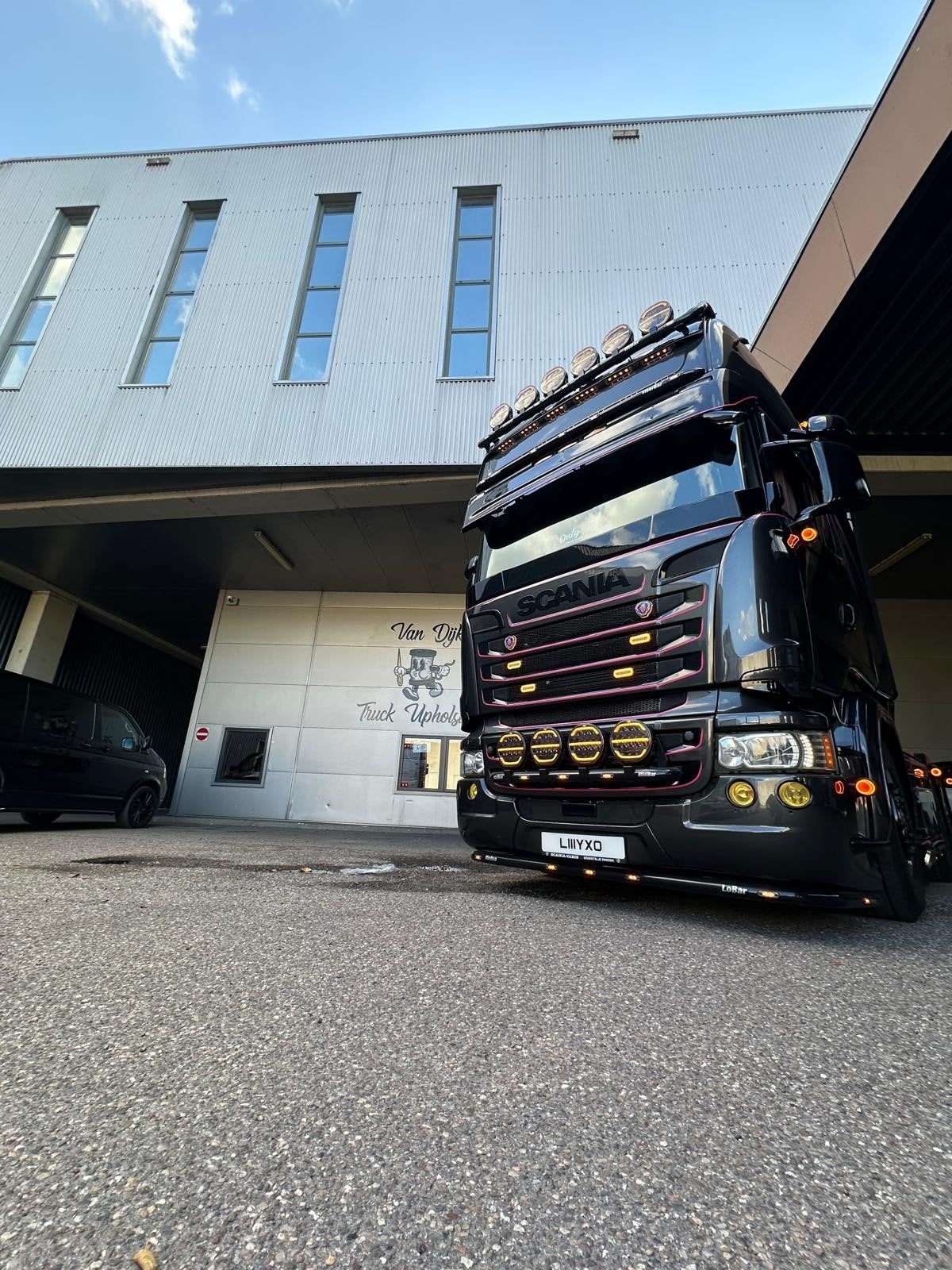 VAN DIJK TRUCK UPHOLSTERY - Custom truckinterieurs, Ophalen, Nieuw, Overige automerken