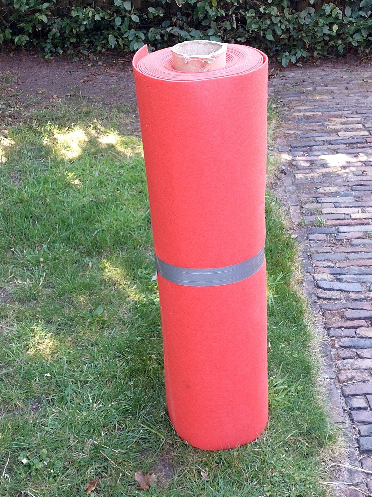 Rode loper +/_15 meter, 2 mm dik, ongebruikt, Ophalen, 50 tot 100 cm, Rechthoekig, Rood