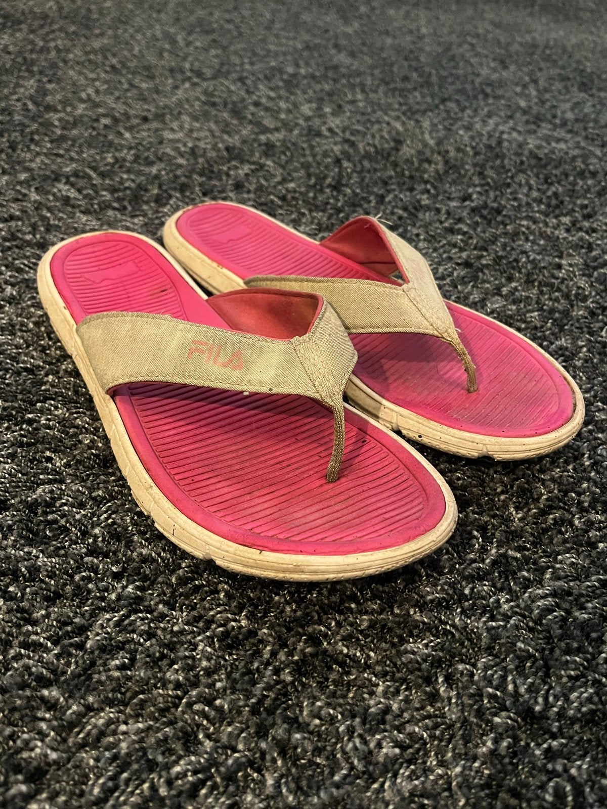Roze Fila slippers maat 39, Ophalen of Verzenden, Gedragen, Roze, Slippers