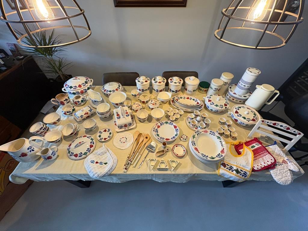Boerenbont servies en accessoires, Ophalen, Gebruikt, Aardewerk, Boerenbont