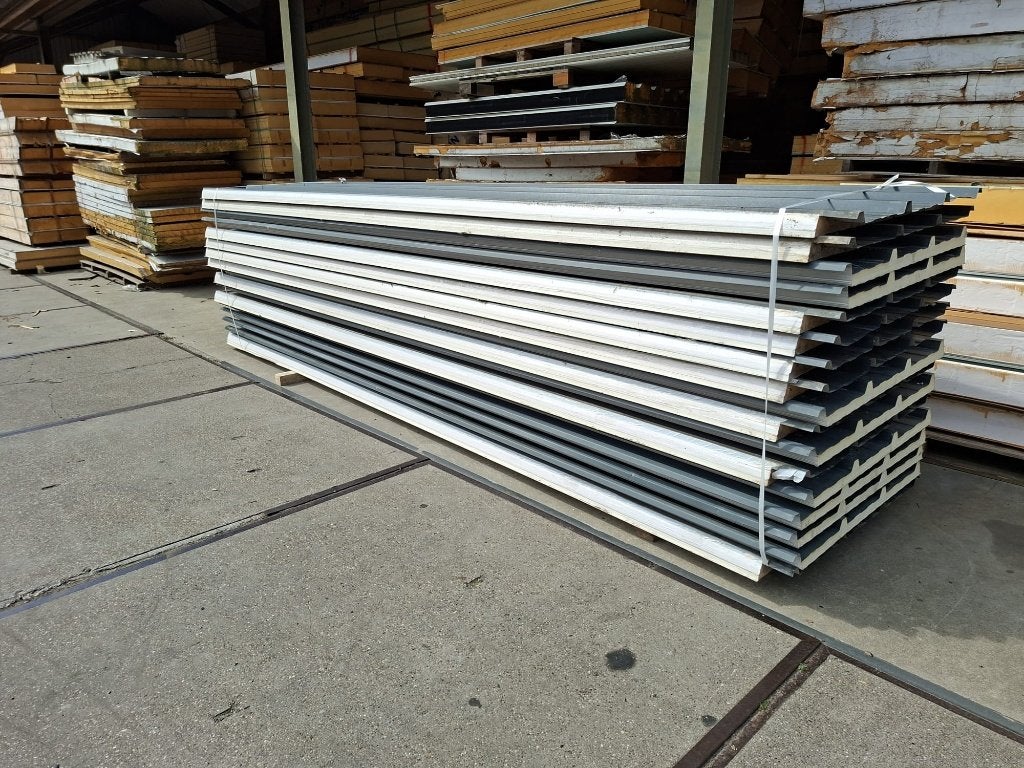 sandwichpanelen DAK 40mm  gebruikt 4,89x1mtr 34st, Ophalen, Gebruikt