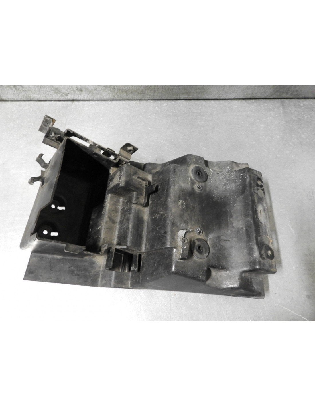 ZXR750 1991 - 1992 Kawasaki Batterijbak D1-43201