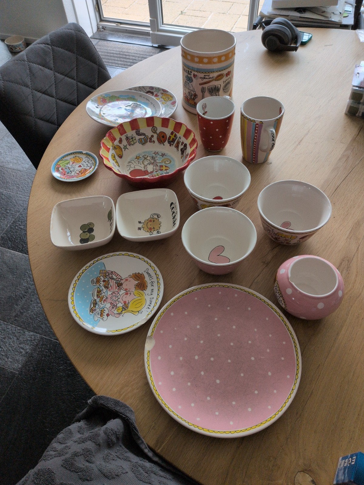 Blond Amsterdam servies met beschadigingen, Ophalen, Gebruikt, Keramiek, Blond Amsterdam