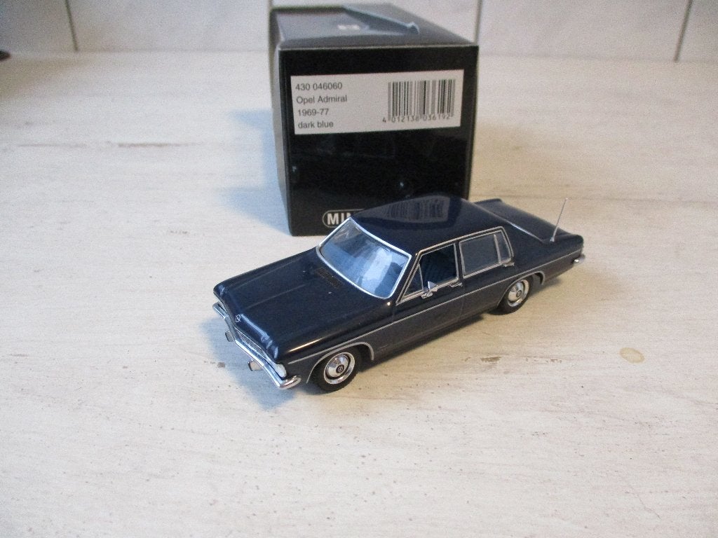 Minichamps Opel Admiral 1969-77 Dark Bleu Schaal 1:43, Ophalen of Verzenden, Nieuw, Auto, MiniChamps