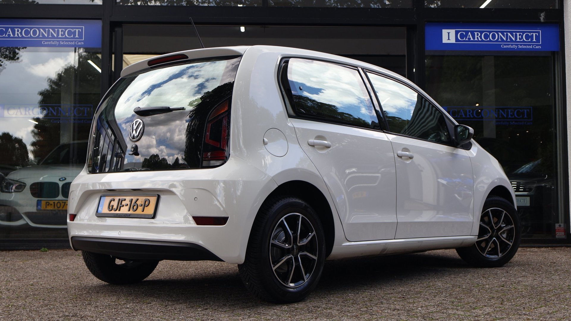 Volkswagen UP! 1.0 move up! 60PK|Airco|PDC|BT|Cruise|Stoelve, Auto's, Volkswagen, Voorwielaandrijving, Stof, Gebruikt, Bedrijf
