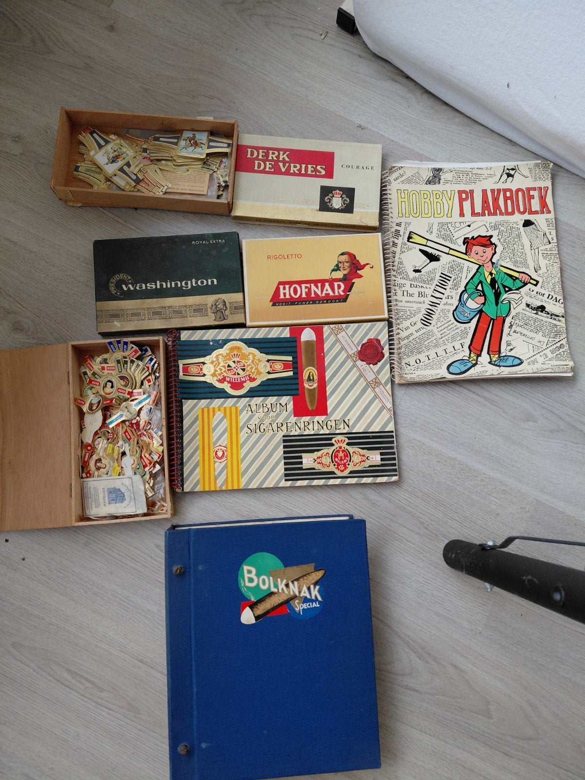 Grote verzameling sigarenbandjes, inclusief albums, Verzamelen, Ophalen of Verzenden