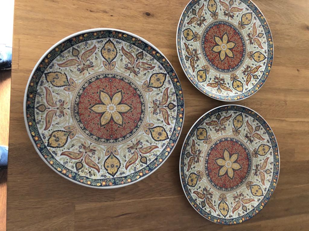 Drie sierborden King Cheng, Ophalen of Verzenden