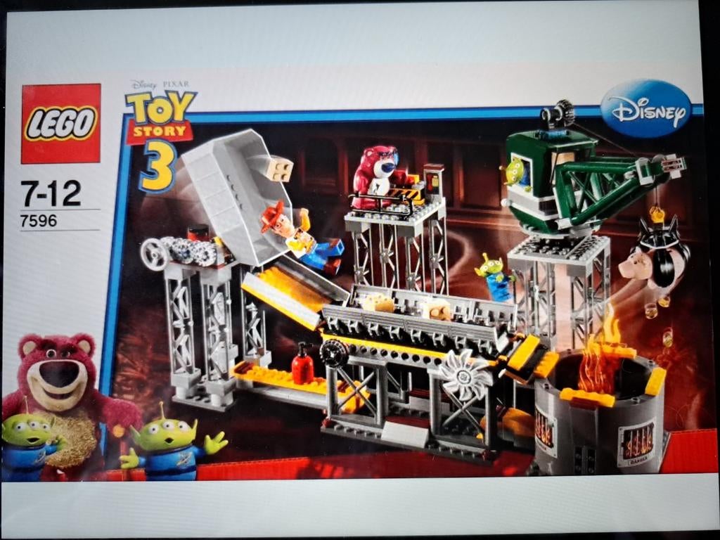 LEGO Toy Story 3 Set 7596 - Vuilniswagen Ontsnapping, Ophalen of Verzenden, Gebruikt, Overige merken