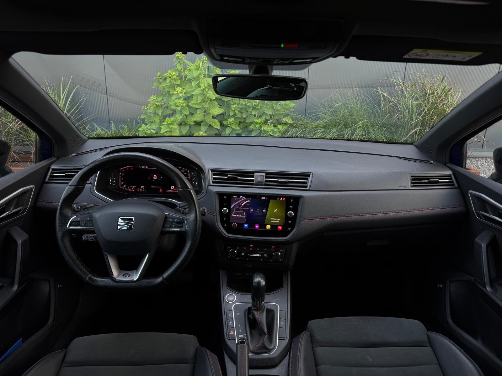 Seat IBIZA 1.0 TSI FR DSG 2021 PANO | LED | CAMERA | SPORTVE, 1063 kg, Gebruikt, 580 kg, Met garantie (alle)