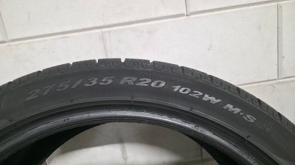 Pirelli Winterbanden 245/35 R20 en 275/35 R20, Ophalen, Winterbanden, Band(en), Personenwagen