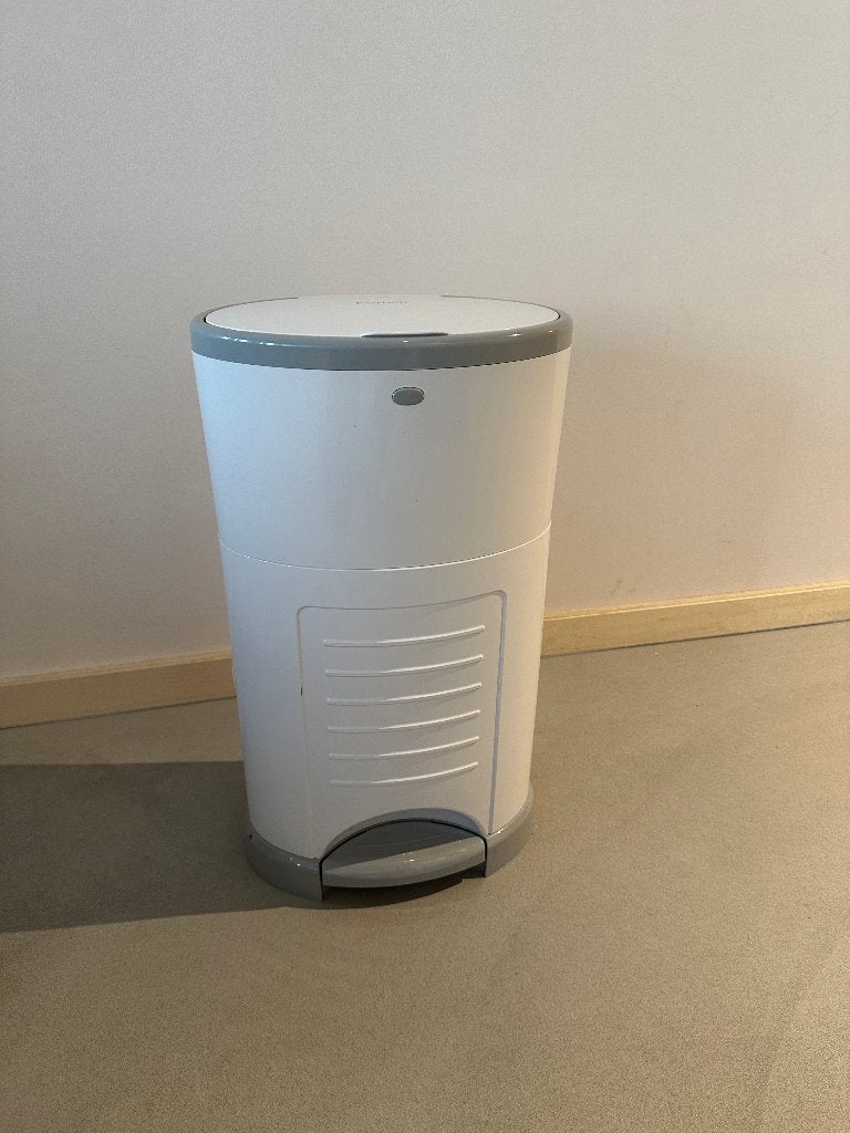 Korbell luier emmer voor kinderkamer 16L, Kunststof, Met pedaal, Ophalen of Verzenden, Zo goed als nieuw