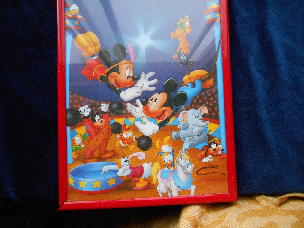 Schilderijtje: Mickey en Minnie Mouse in het circus,nu 0,50., Minder dan 50 cm, Ophalen of Verzenden, Zo goed als nieuw, Schilderij