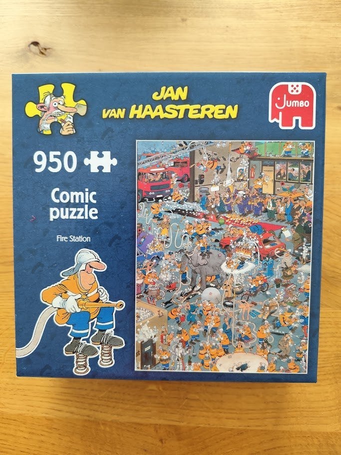 Puzzel Jan van Haasteren Fire Station, Ophalen, 500 t/m 1500 stukjes, Zo goed als nieuw