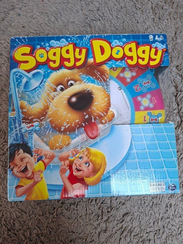 Soggy Doggy – grappig kinderspel, Hobby en Vrije tijd, Gezelschapsspellen | Bordspellen, Ophalen of Verzenden, Zo goed als nieuw