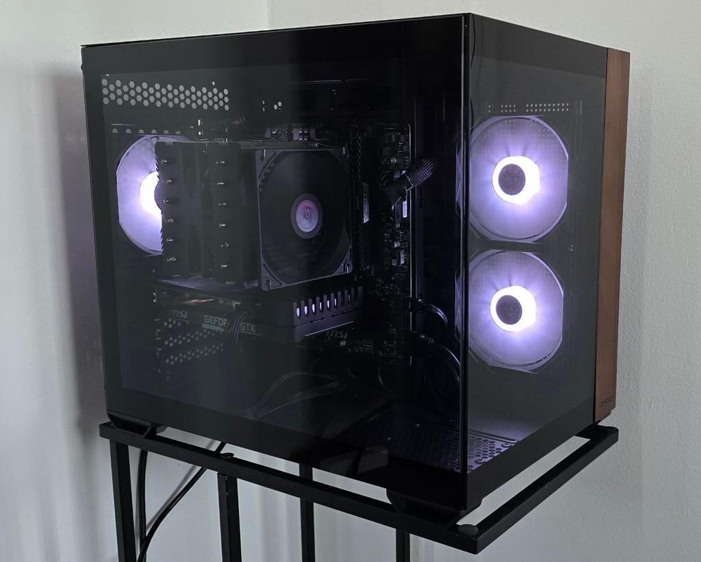 PC - Ryzen 5 5600XT / GTX 1660 Super / 16GB met garantie, Ophalen, Zo goed als nieuw, Gaming, SSD