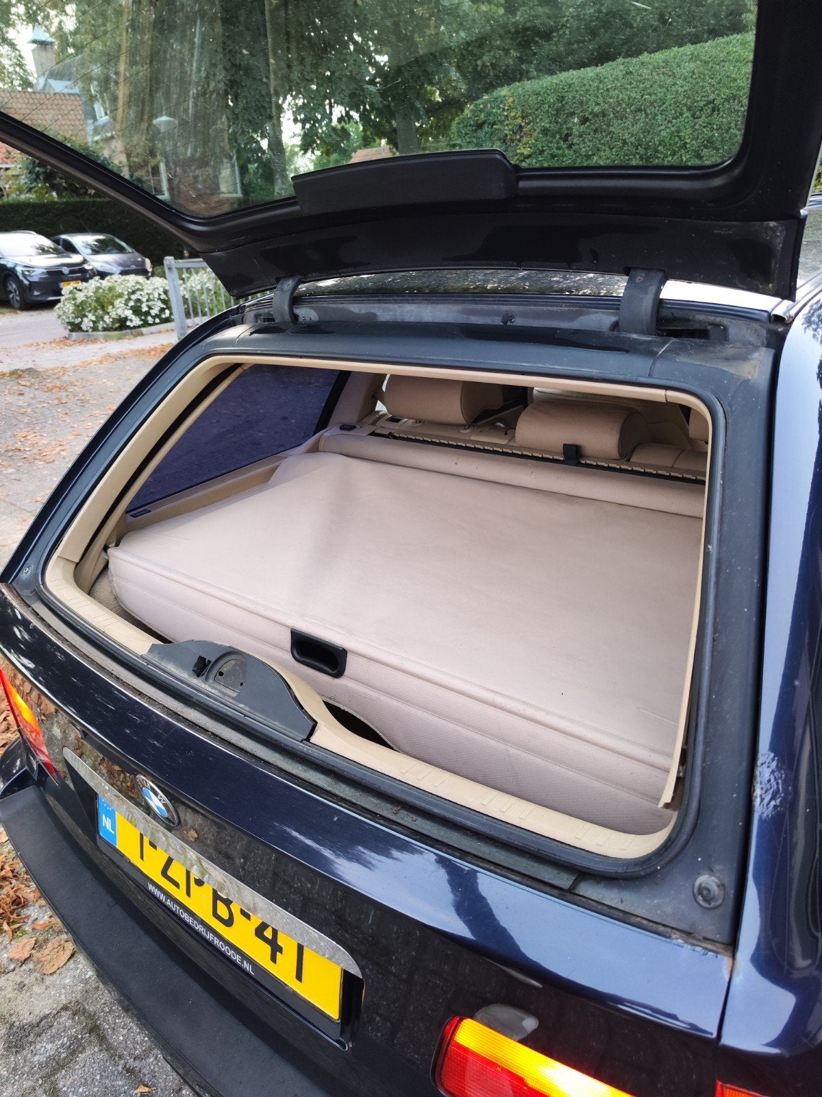 BMW 523i E39 Touring | Handgeschakeld | opknapper, foto 9