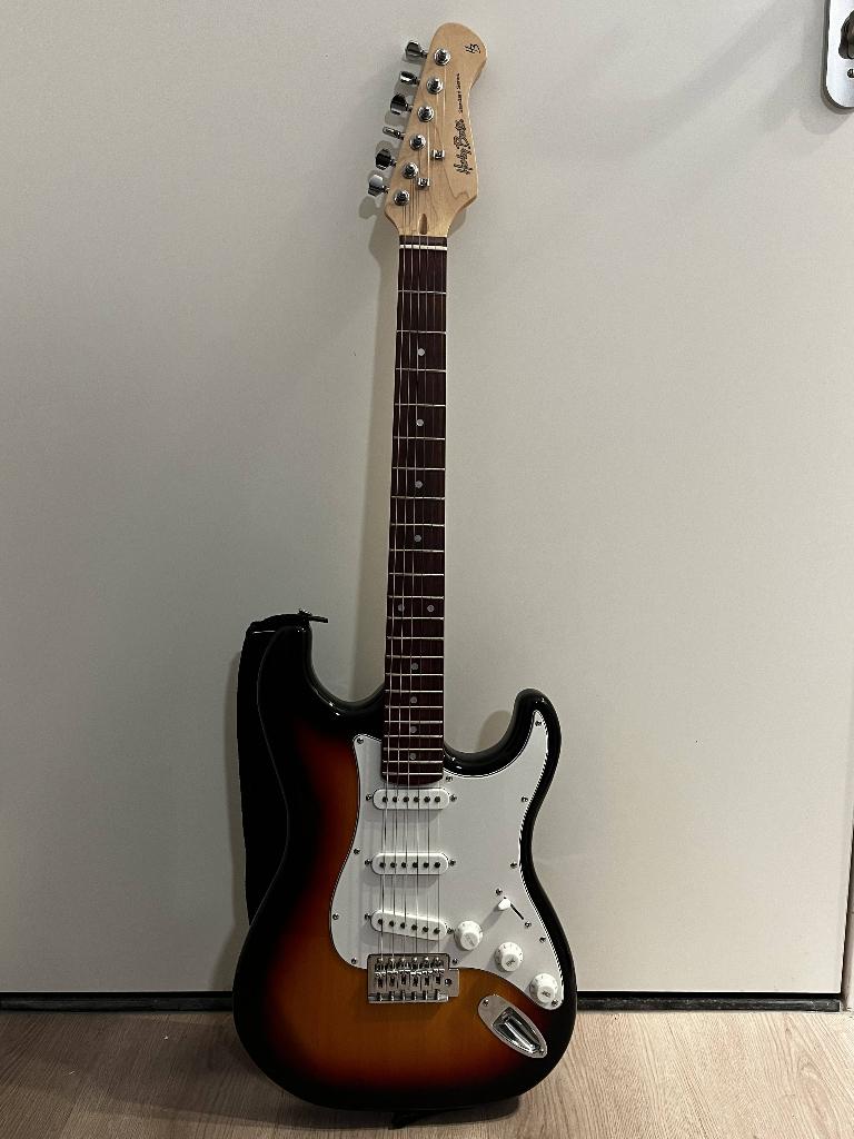 Electric guitar, Ophalen, Zo goed als nieuw, Solid body, Overige merken