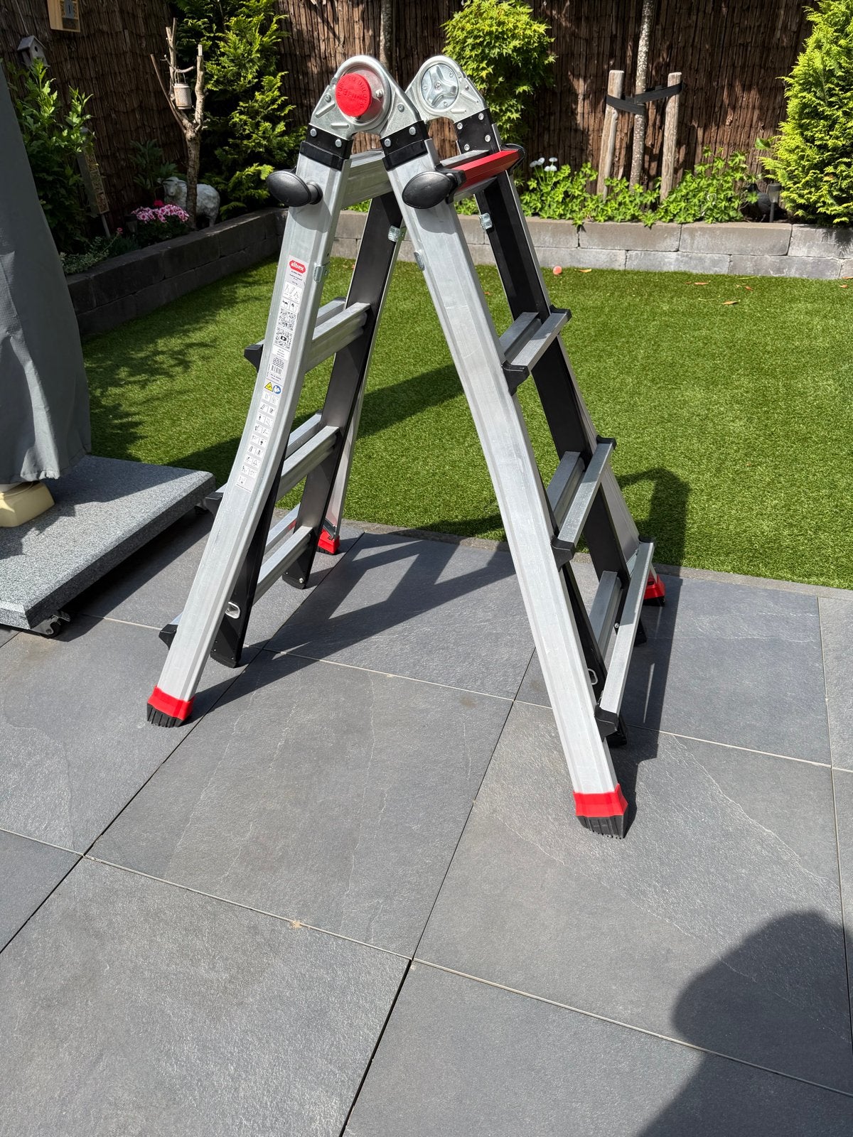Altrex Pro+ 4x4 reformladder - Veelzijdige en veilige ladder, Doe-het-zelf en Verbouw, Ladders en Trappen, Ophalen, Zo goed als nieuw