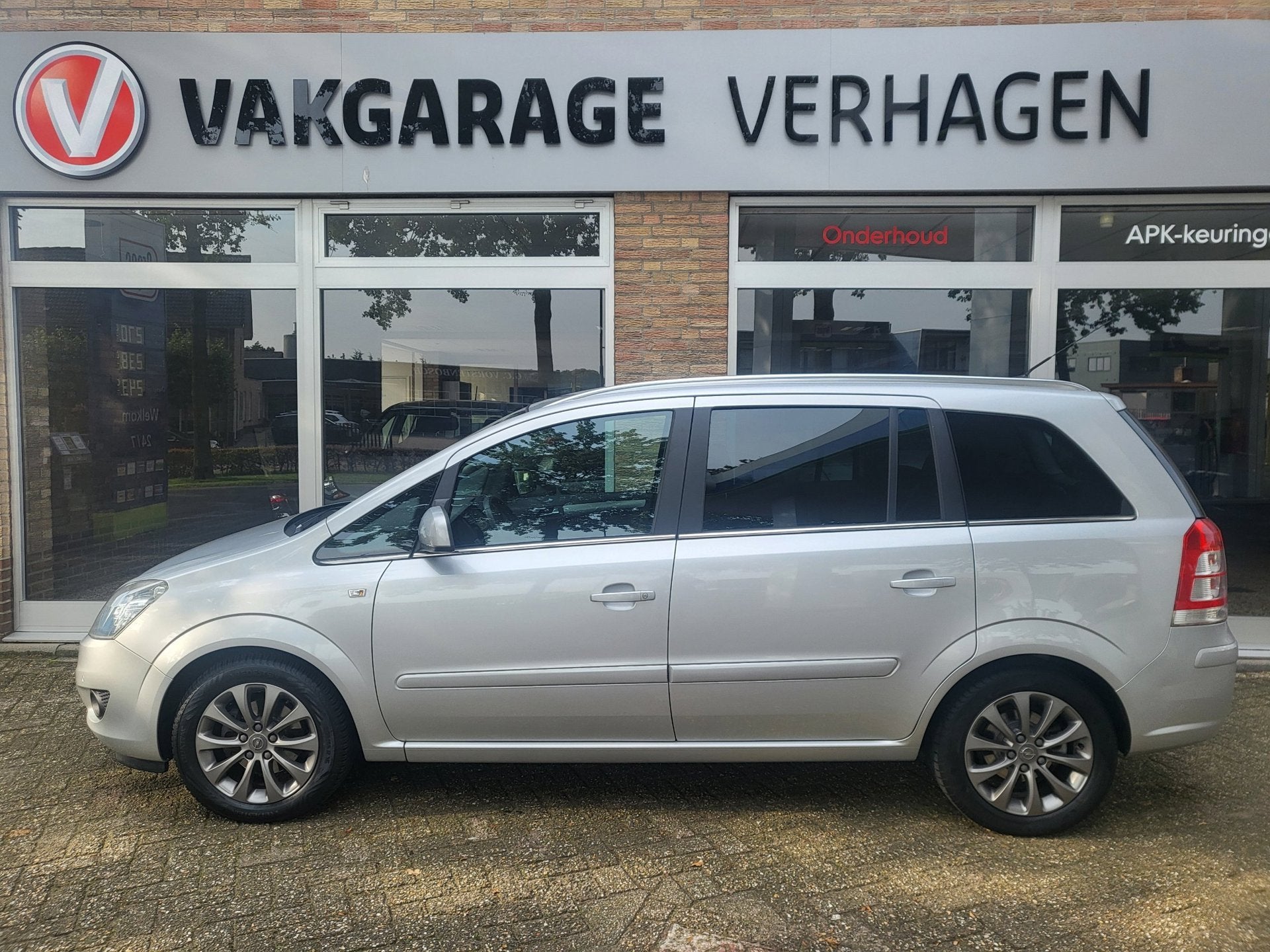 Opel Zafira 1.8 Edition, Voorwielaandrijving, Euro 5, Stof, Gebruikt