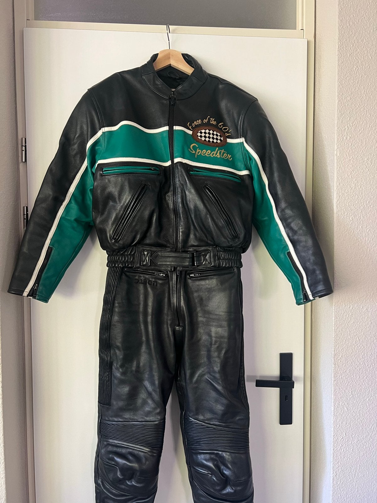 Motorpak leer (jas en broek) en textiel jas maat M, Motoren, Kleding | Motorkleding, Ophalen of Verzenden, Tweedehands, Dames