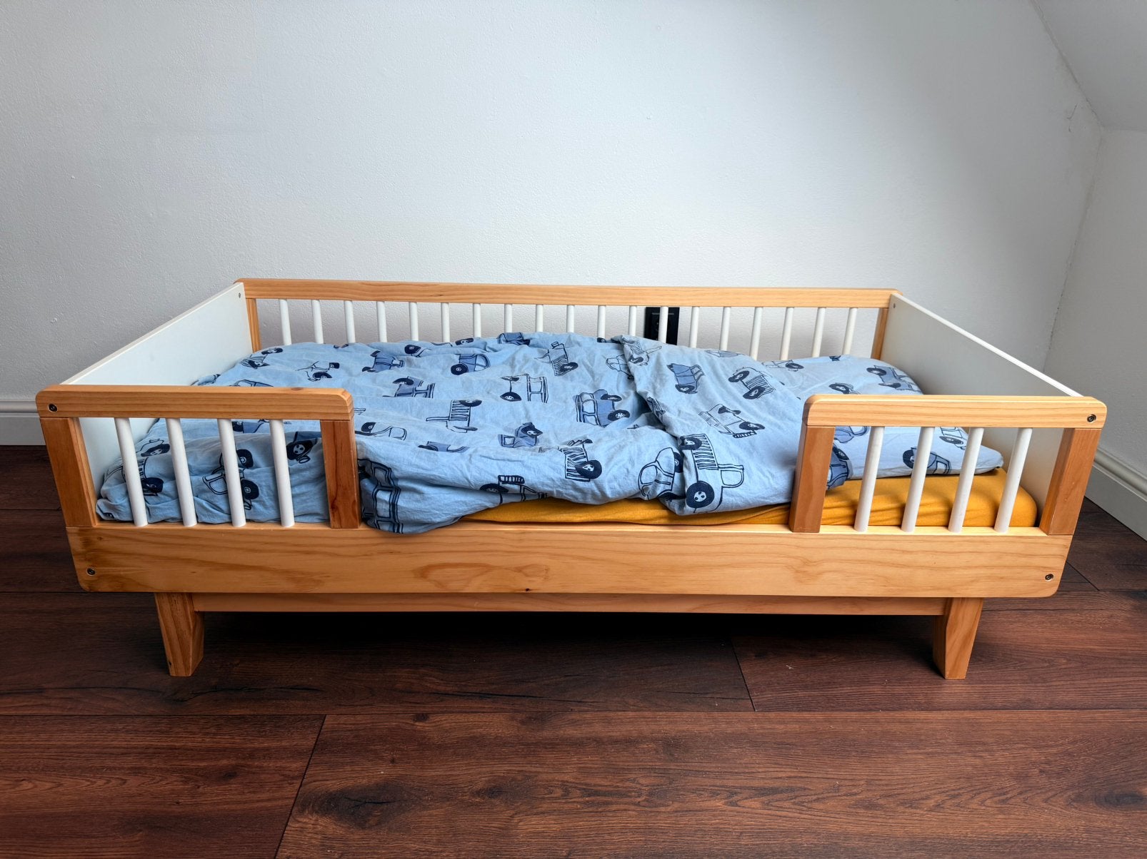 Peuterbed petit amelie 70x140, Ophalen, 70 tot 85 cm, 140 tot 160 cm, Zo goed als nieuw