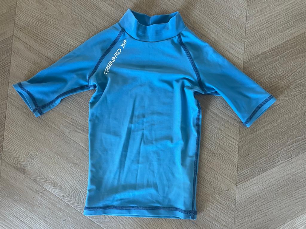 Zwem-/ uv-shirt, 4 jaar, Maat 104, UV-zwemkleding, Jongen of Meisje, Ophalen of Verzenden