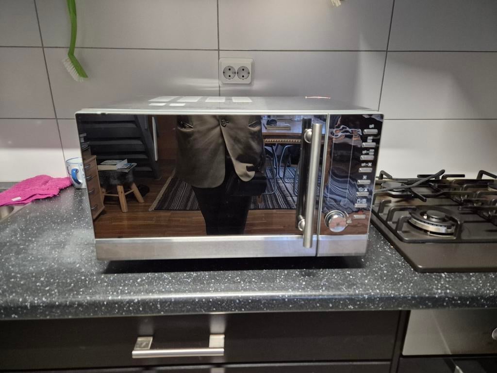 Combi magnetron van  quigg., Ophalen