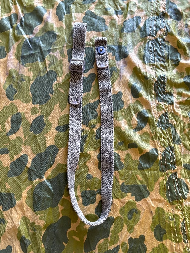 Tweede wereldoorlog US Carbine sling OD7, Ophalen of Verzenden, Landmacht, Amerika, Overige typen