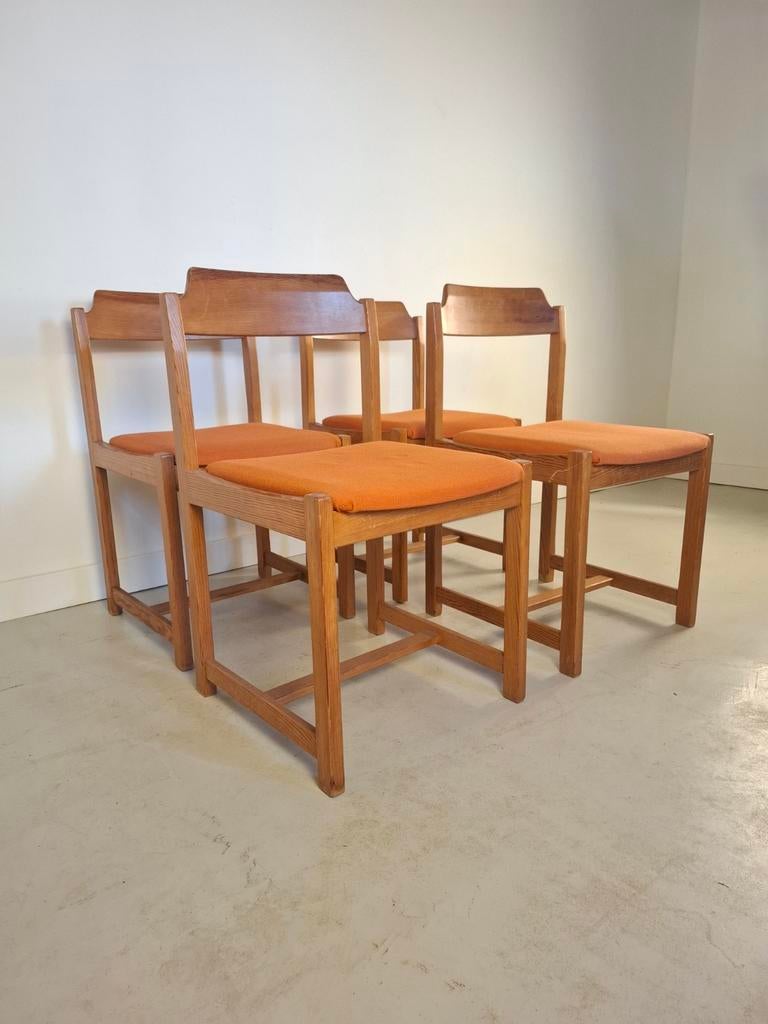 Vintage stoelen jaren 70 grenen stoelen, Huis en Inrichting, Stoelen, Ophalen of Verzenden, Gebruikt, Bruin, Stof
