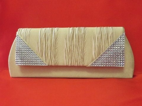 Te koop aangeboden: Mooie beige strass steentjes clutch , Ophalen of Verzenden, Nieuw, Beige, Avondtasje