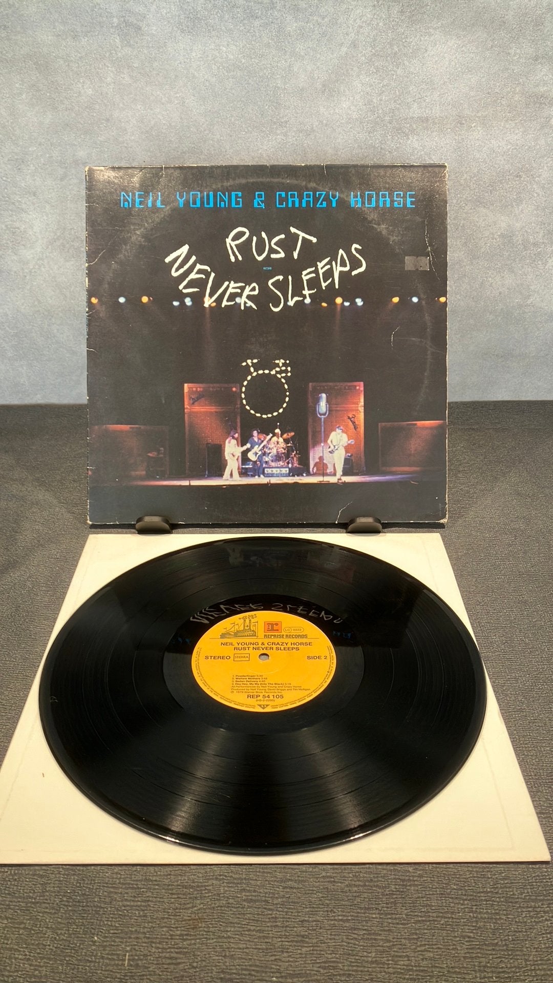 Neil Young & Crazy Horse — Rust Never Sleeps, LP, Gebruikt, Ophalen of Verzenden, Classic Rock