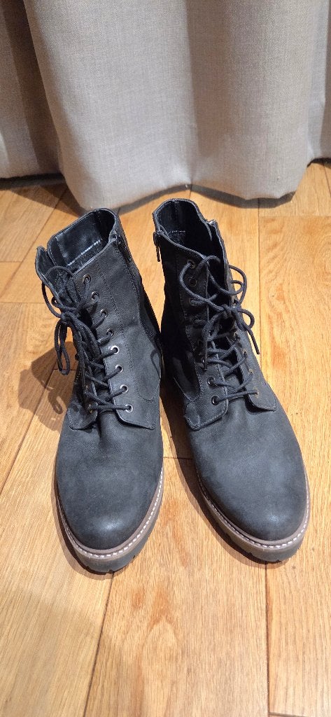 Dames schoenen, Schoenen met lage hakken, Zwart, Ophalen of Verzenden, Zo goed als nieuw