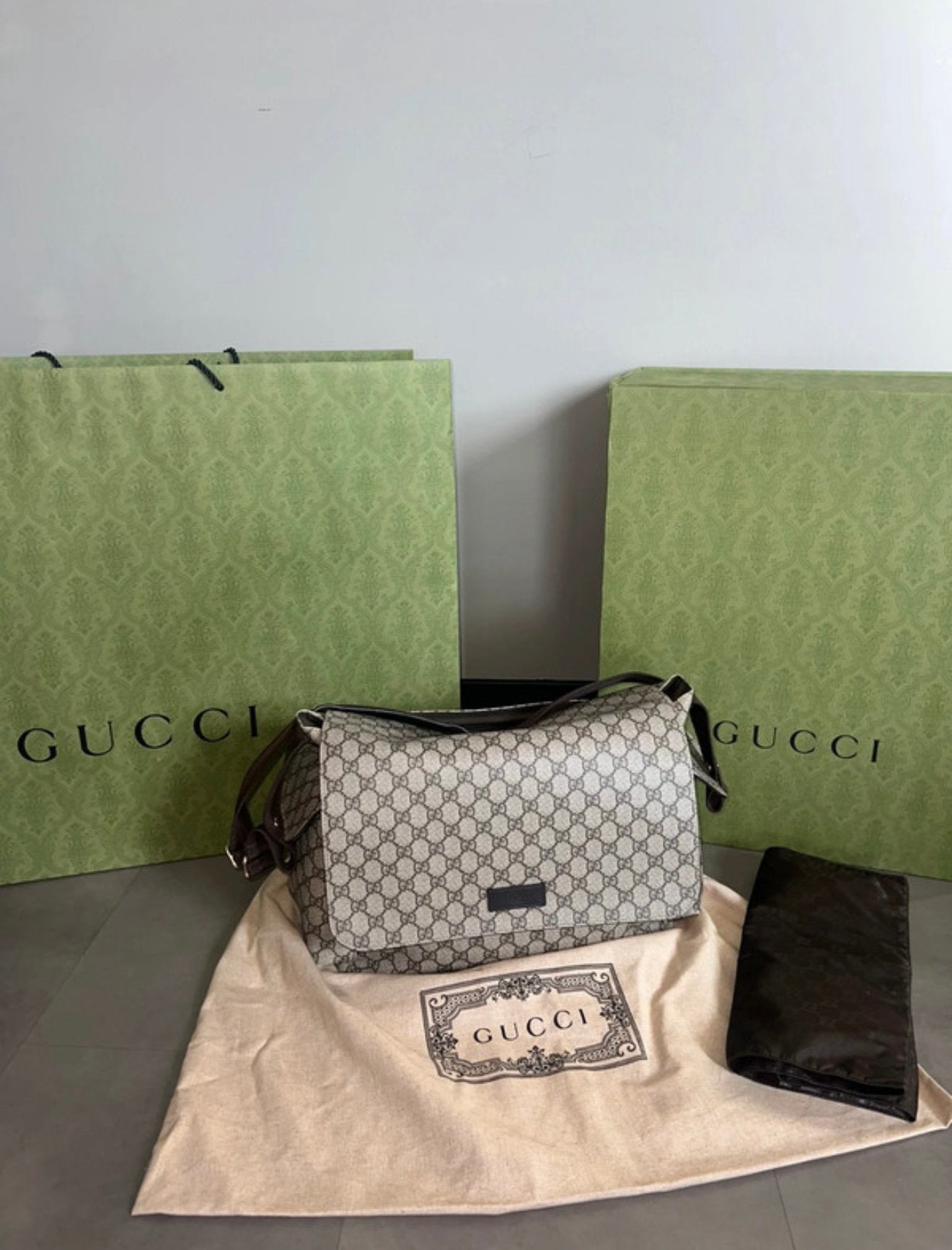 Originele Gucci luiertas – compleet met bon & toebehoren, Kinderen en Baby's, Ophalen