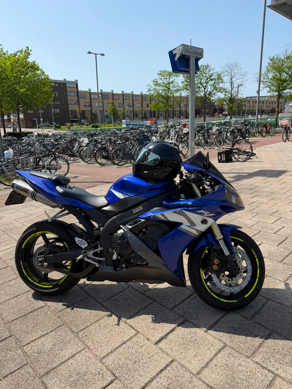 Yamaha YZF-R1 – Blauw – Sportmotor in mooie staat, 4 cilinders, Motorrijbewijs A, Meer dan 35 kW, Handgeschakeld
