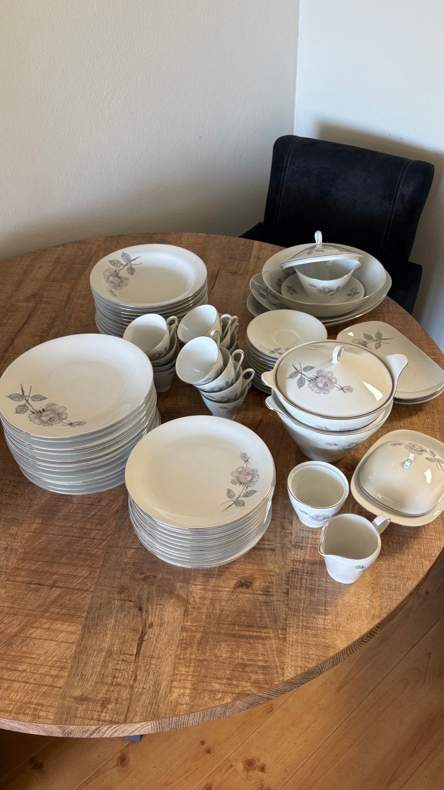 Compleet porselein servies Kronester Bavaria Fabiola, Ophalen