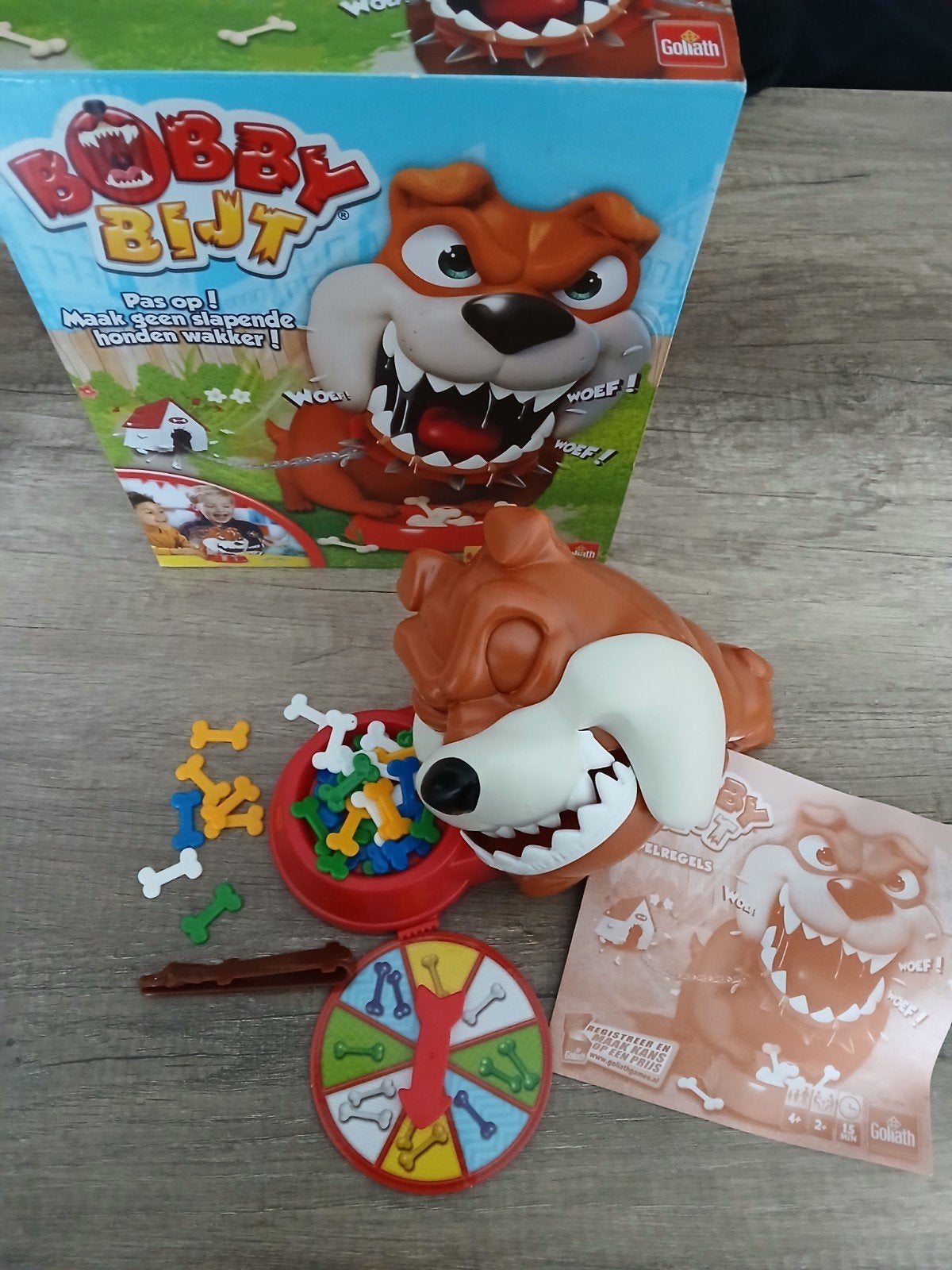 spel bobby bijt, Ophalen of Verzenden, Zo goed als nieuw, Overige