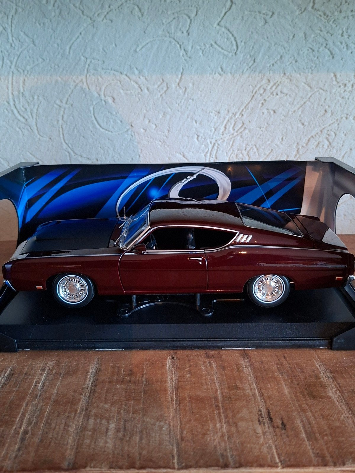 Maisto 1:18 Ford Torino Talladega 1969, Ophalen of Verzenden, Nieuw, Auto, Maisto