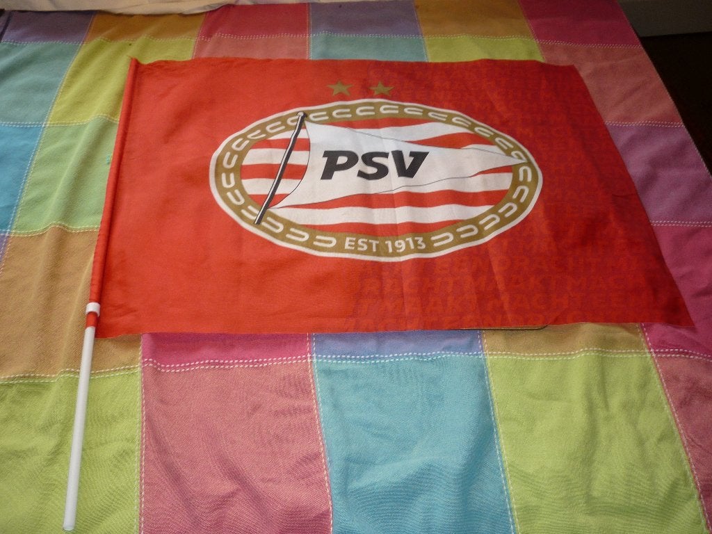 Mooie PSV vlag met het logo erop in zeer goede staat, Ophalen of Verzenden, Zo goed als nieuw, PSV, Overige typen