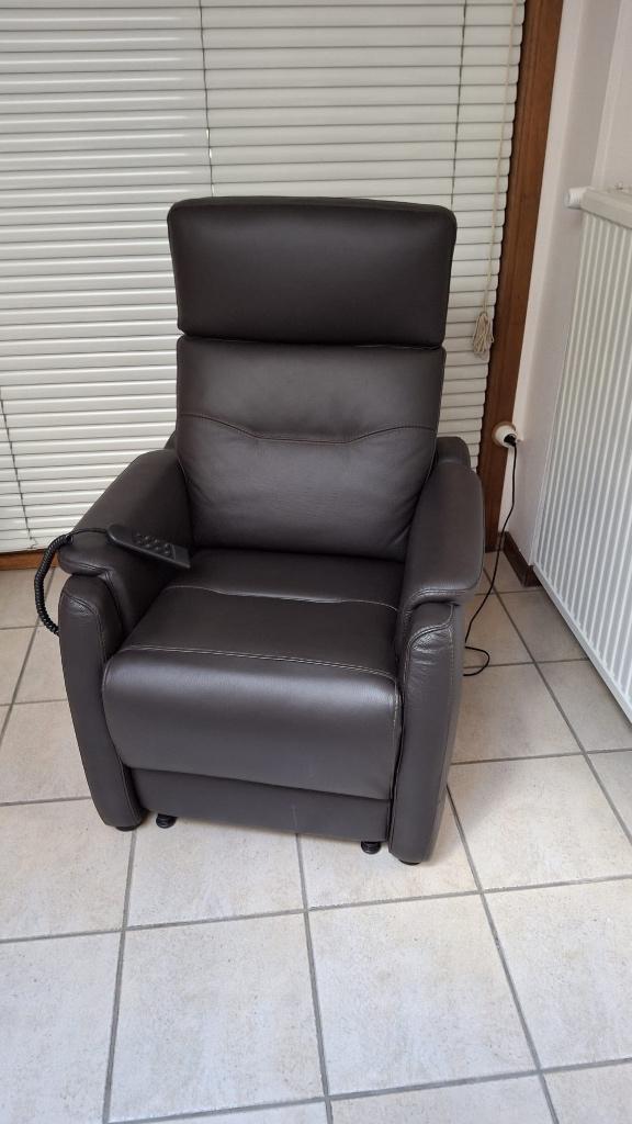 Relaxzetel, Ophalen, Zo goed als nieuw, 50 tot 75 cm, Leer