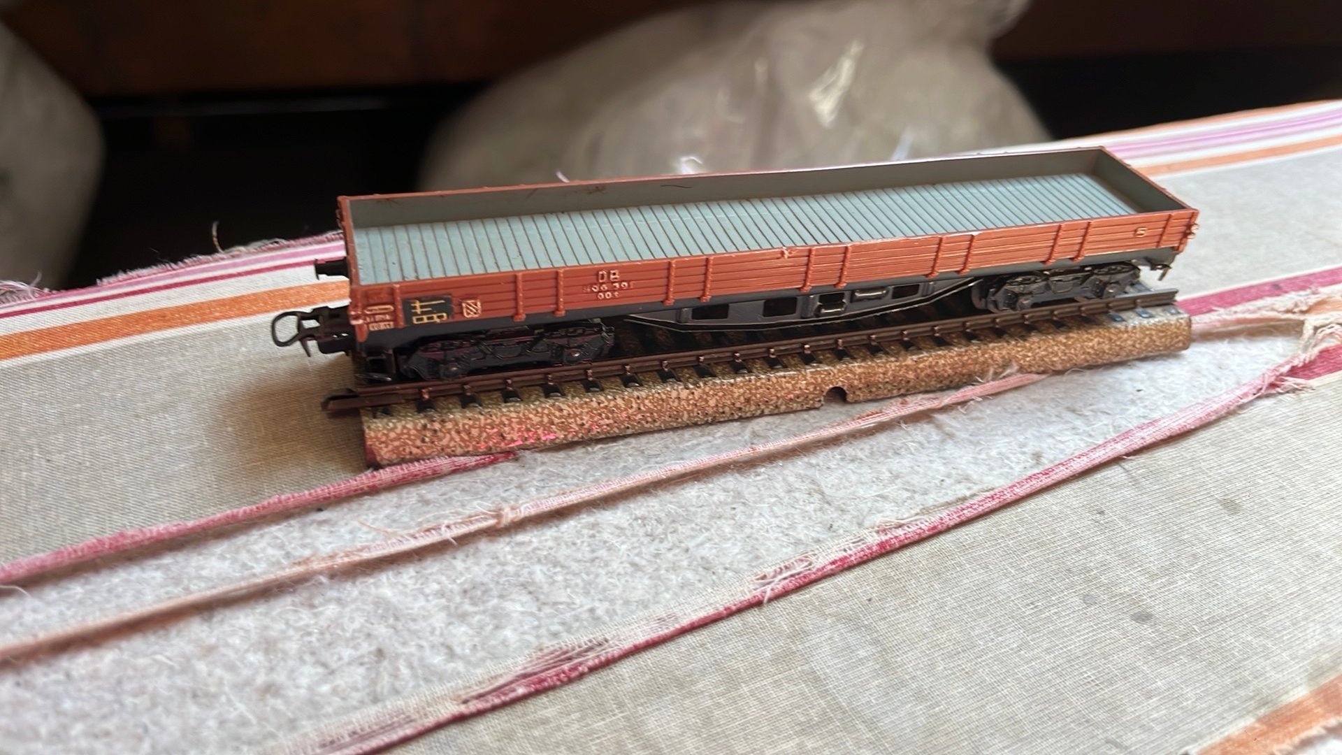 Te koop lange lagebakwagon van marklin 4514, Wisselstroom, Wagon, Ophalen of Verzenden, Zo goed als nieuw
