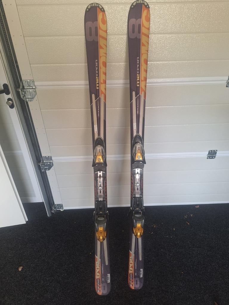 Atomic M2 tron ski's 161 cm, Sport en Fitness, Skiën en Langlaufen, Ophalen, 160 tot 180 cm, Gebruikt, Atomic